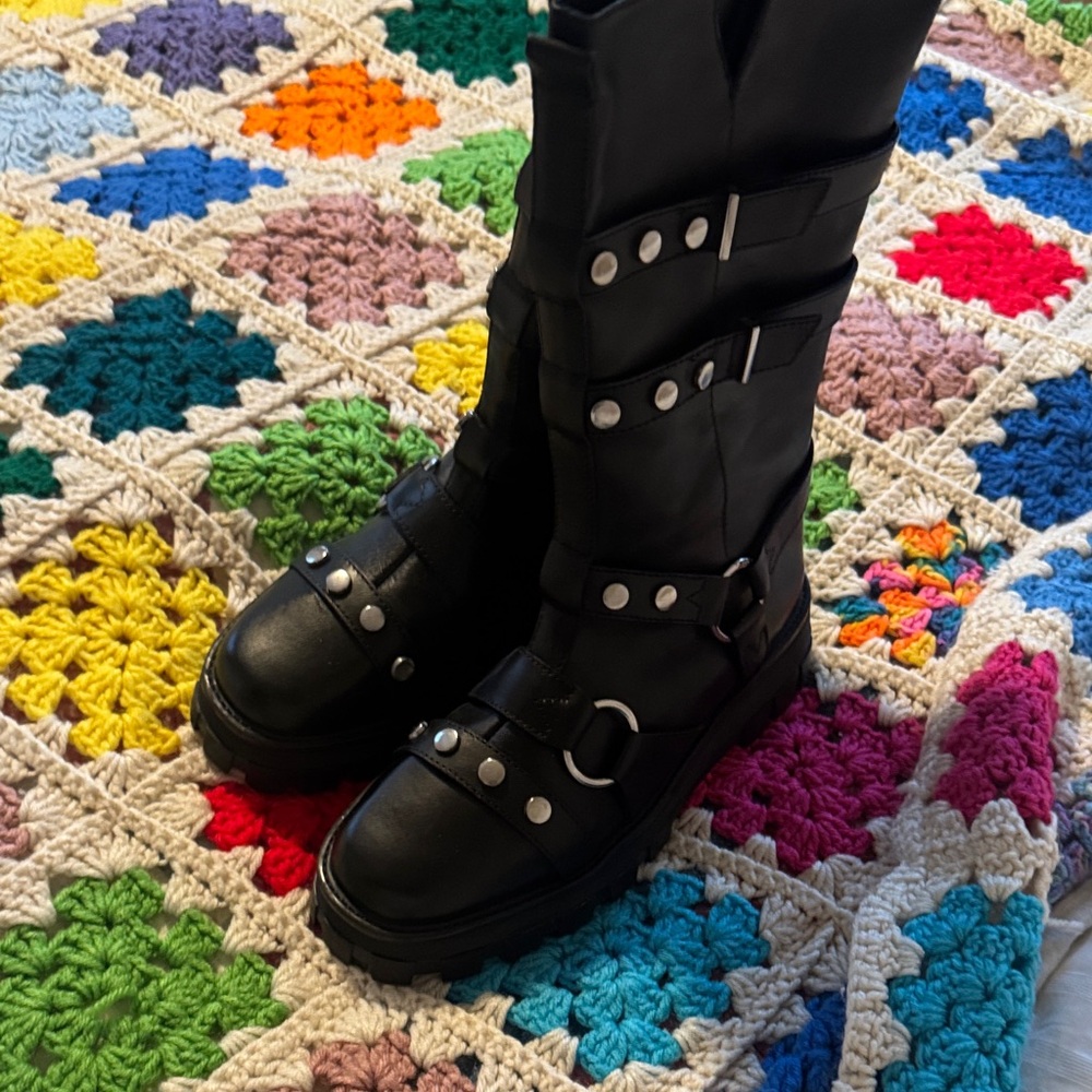 SCHUTZ Black Combat & Moto Boots - Picture 3 of 5